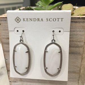 Kendra Scott Oval drop earrings